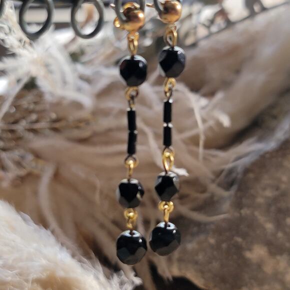Vintage 1980s Black Bead Dangle Earrings Gold Tone Long Drop New Old Stock NOS - Picture 8 of 8
